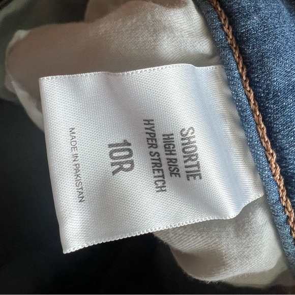 Express Women's Denim Shorts Size 10 - Picture 10 of 11